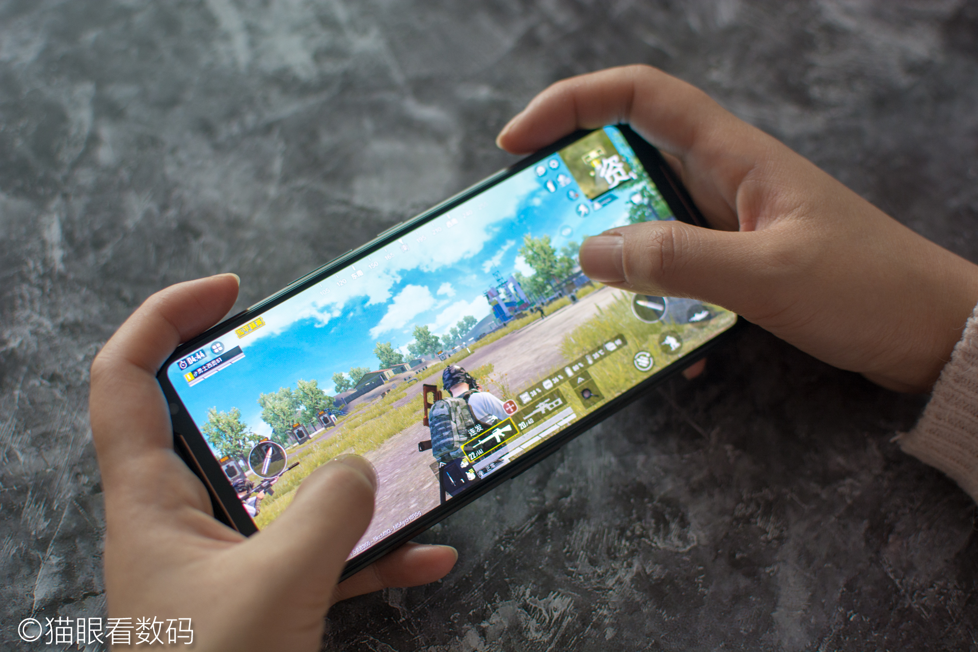 华硕rog2顶配开箱,华硕rog2至尊版测评