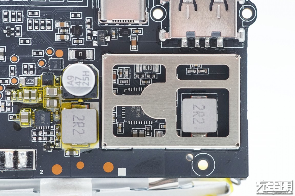 支持三星25w的移动电源,三星20000mah移动电源拆解