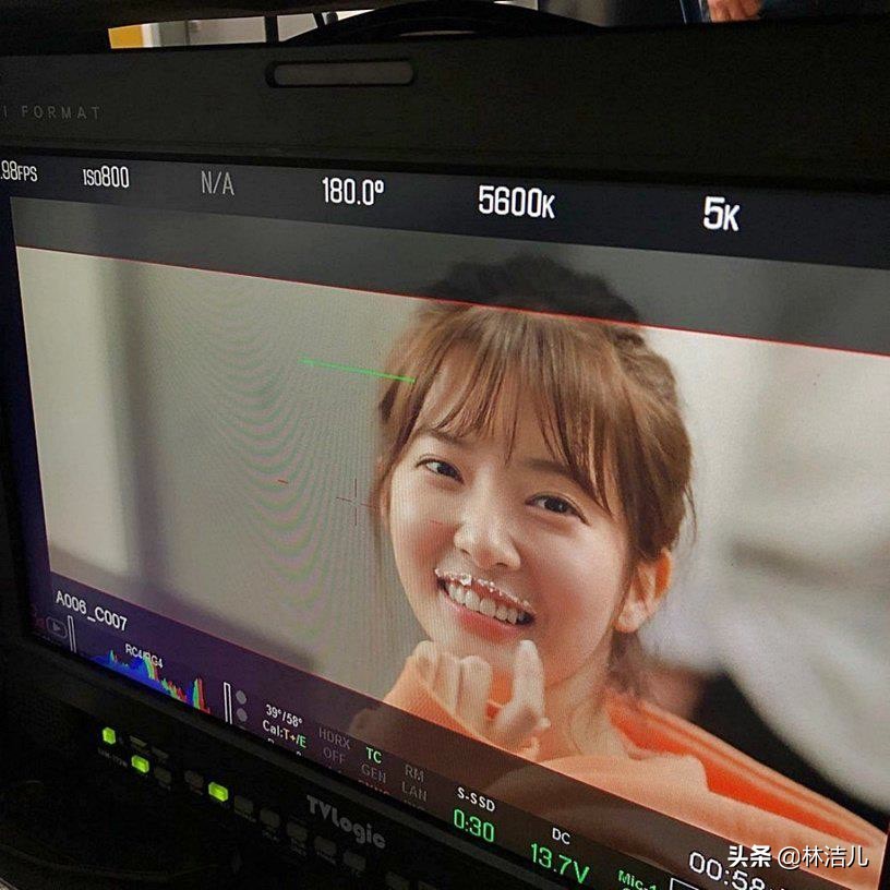 女明星拍照姿势技巧,女明星同款拍照技巧