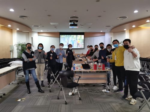 电视媒体桥领军科技企业，该这样抗疫|艾问人物