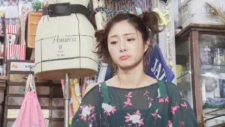 皮肤暗黄泛红毛孔大长痘痘,暗黄泛红长痘混油皮