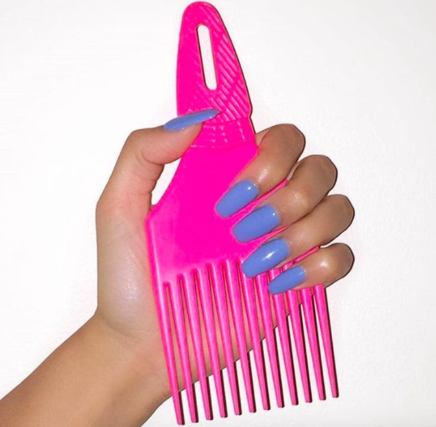 买梳子要买哪种梳子就不会掉头发,你适合哪种头发