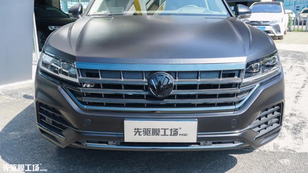 新款途锐漆面保护膜隐形车衣施工,途锐威固隔热膜