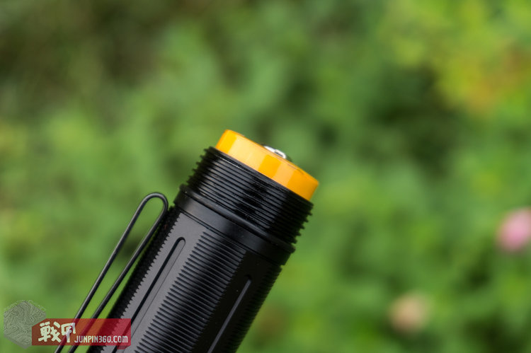 fenix菲尼克斯pd36rv2.0,fenix手电pd40r与pd36r哪个好