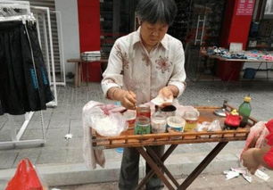 50岁大妈一天挣2000,五十多岁大妈卖牛奶