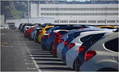 倒车影像辅助线两边的线怎么看,倒车影像辅助线如何看