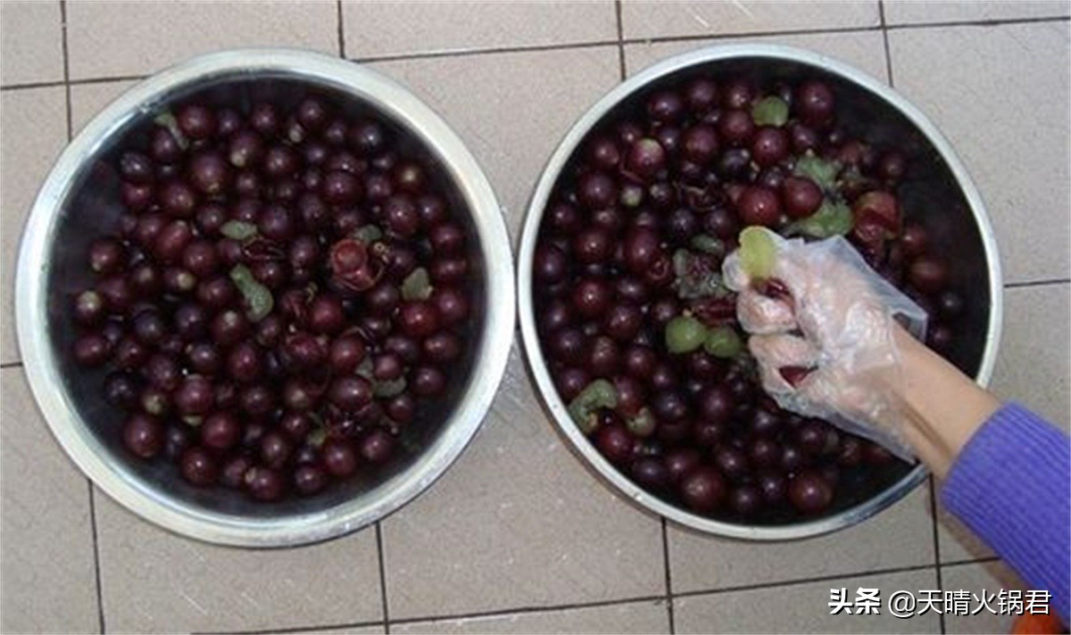 自制葡萄酒几天后可以捞出皮了,自制葡萄酒的葡萄渣可以二次用吗