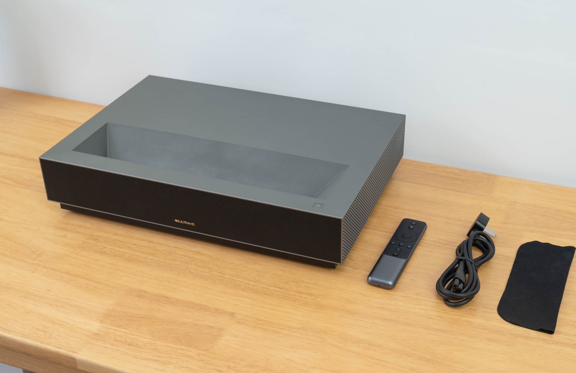 激光电视真的好用么？峰米激光电视4KCinema全网首测！