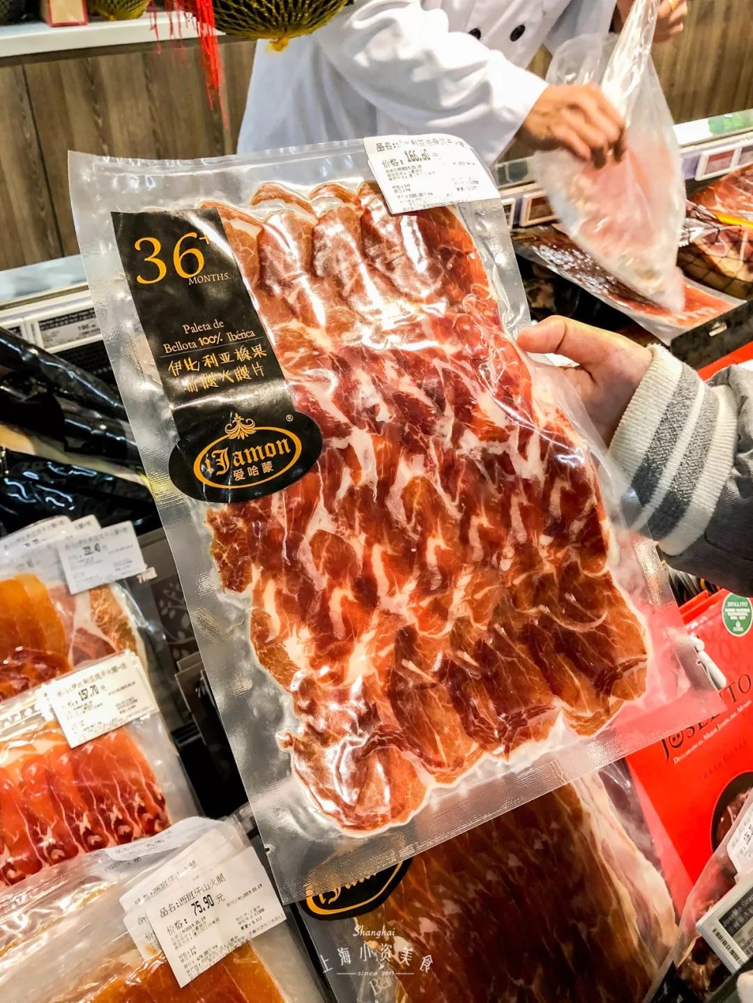 过年去超市囤货,过年没有囤年货怎么办