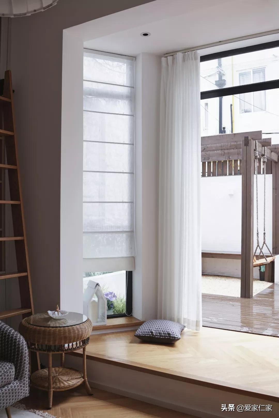 她买下32㎡上海老旧学区房，为女儿打造小桃园，20㎡超舒适大庭院