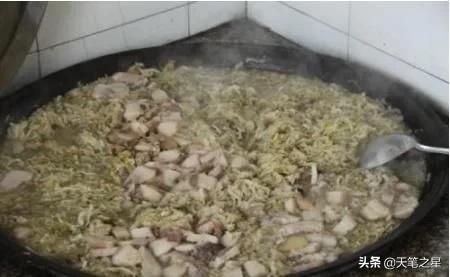 南方与北方杀猪菜,东北杀猪菜一般人吃得来吗