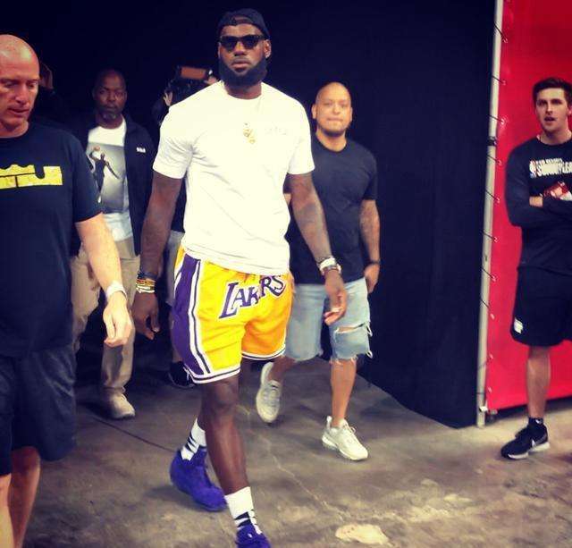 詹姆斯改造洛杉矶豪宅,詹姆斯洛杉矶第一座豪宅