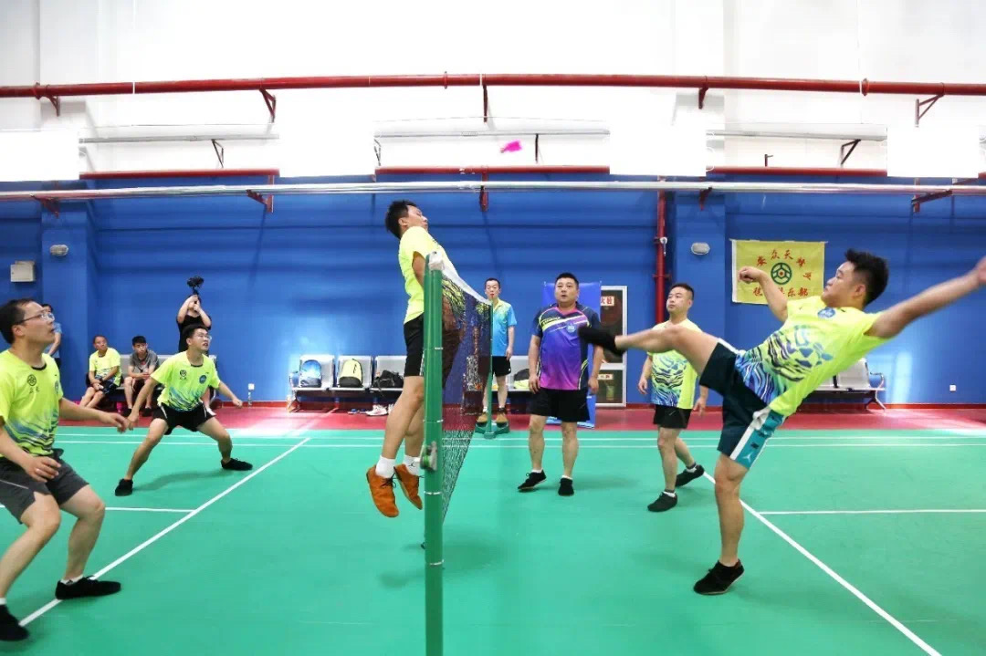 踢毽比赛视频,西安阎良毽球