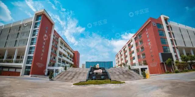 成都市实验外国语学校成都排名,成都外国语学校的口碑怎样