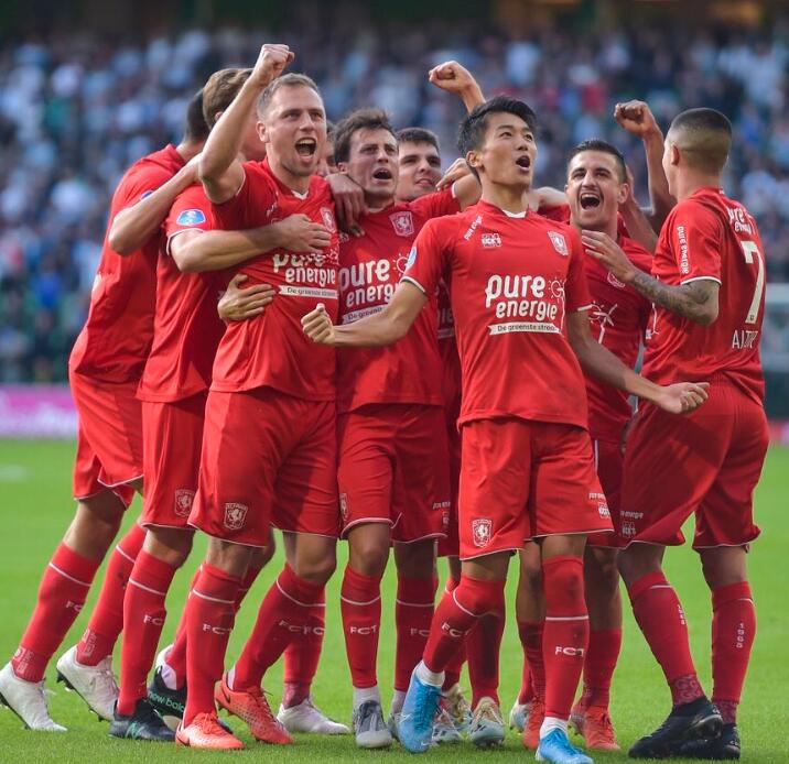 日本足球打架,神仙打架日本