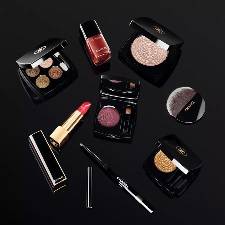 香奈儿真实身材,香奈儿真皮女包