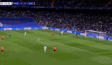 皇马欧冠13-14夺冠c罗和谁庆祝,皇马第12次欧冠c罗进球时刻