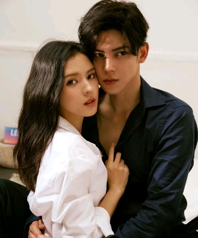 关于办公室恋情，如果女同事喜欢你，你会怎么办？