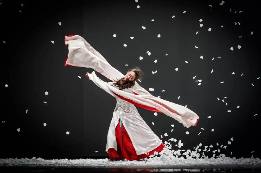 从进化心理学看自我价值认知,从进化心理学角度解释