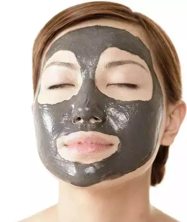 新手皮肤清洁去黑头手法教程,清洁毛孔去黑头的最好方法