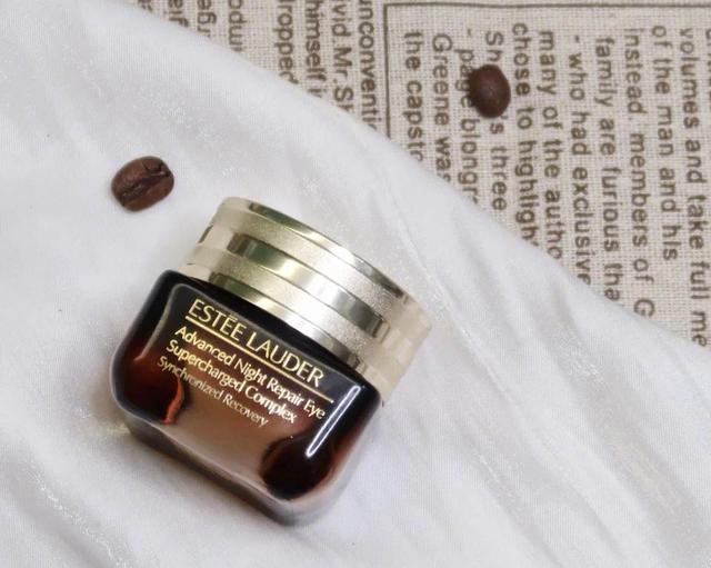 雅诗兰黛眼霜成分有哪些,雅诗兰黛多效智妍眼霜成分