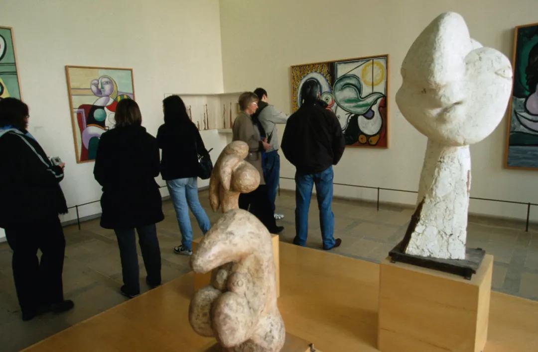 当你去旅行的时候,当你旅行的时候你在看什么