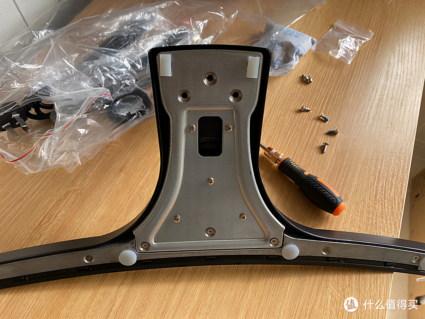 icb40寸曲面显示器参数,icb显示器27寸