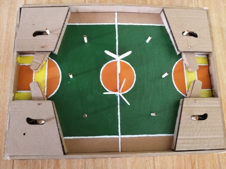 自制小玩教具大班,教师制作玩教具评比