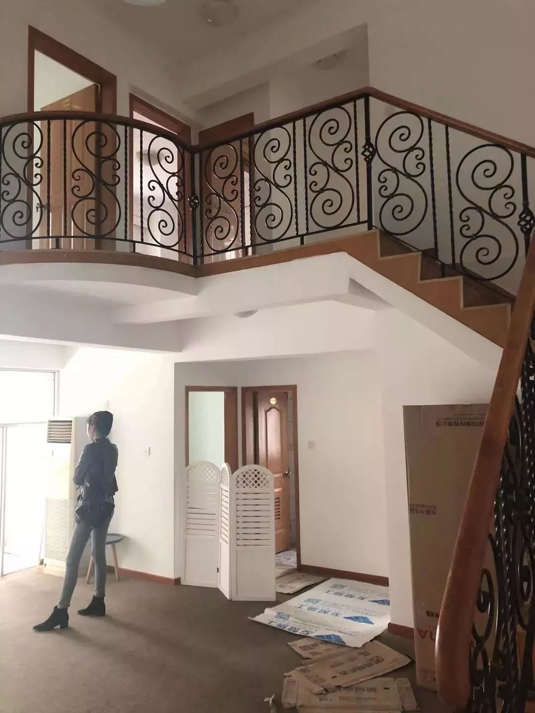 美女老板改装自述：从老旧房到精致办公室，这期间的经历我想说