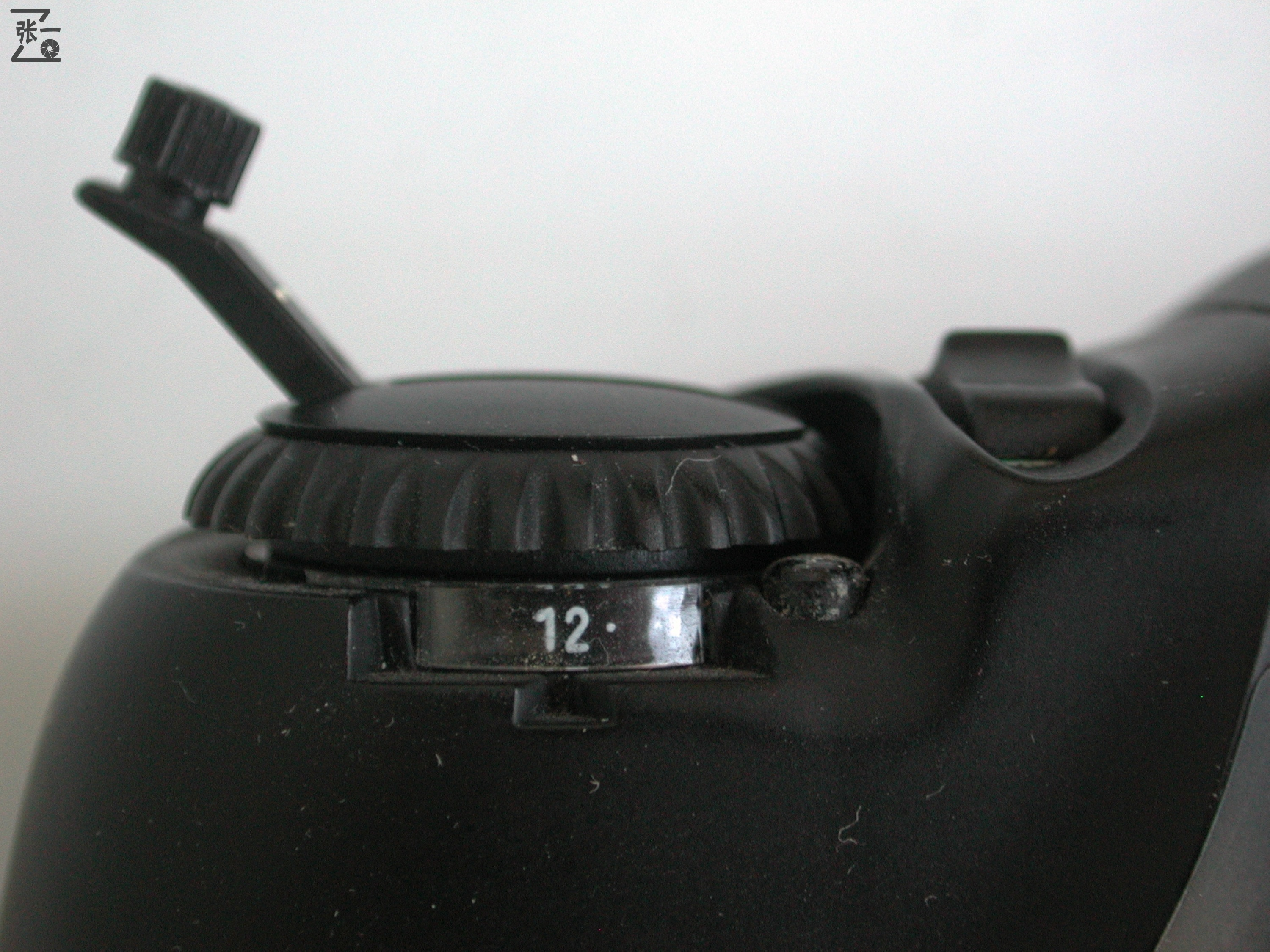 上海海鸥为美国贴牌生产的PhoenixP-5000单反相机