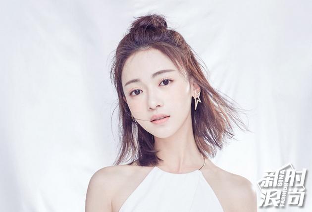 什么香水闻起来很高级,什么香水闻起来比较魅惑留香持久