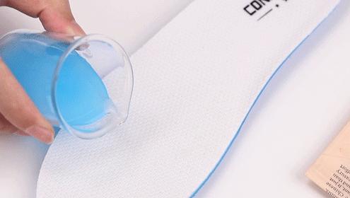 别再盯着外国大牌了！潮鞋选国货之光，100种时髦穿法随便造