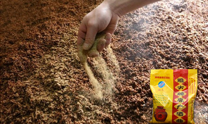 浓香型白酒加什么香精好喝,白酒为什么香味浓是不是放了香精