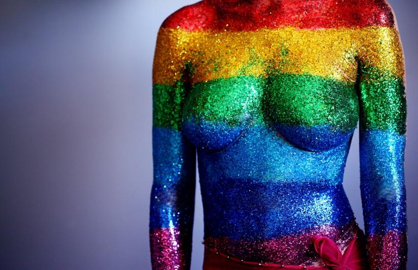 你的文案够色吗？一起看看全世界的诗意色彩名称