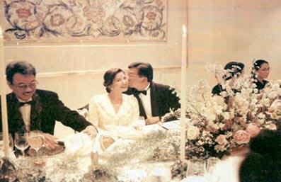 为什么钟楚红被叫做红姑,红姑钟楚红现状