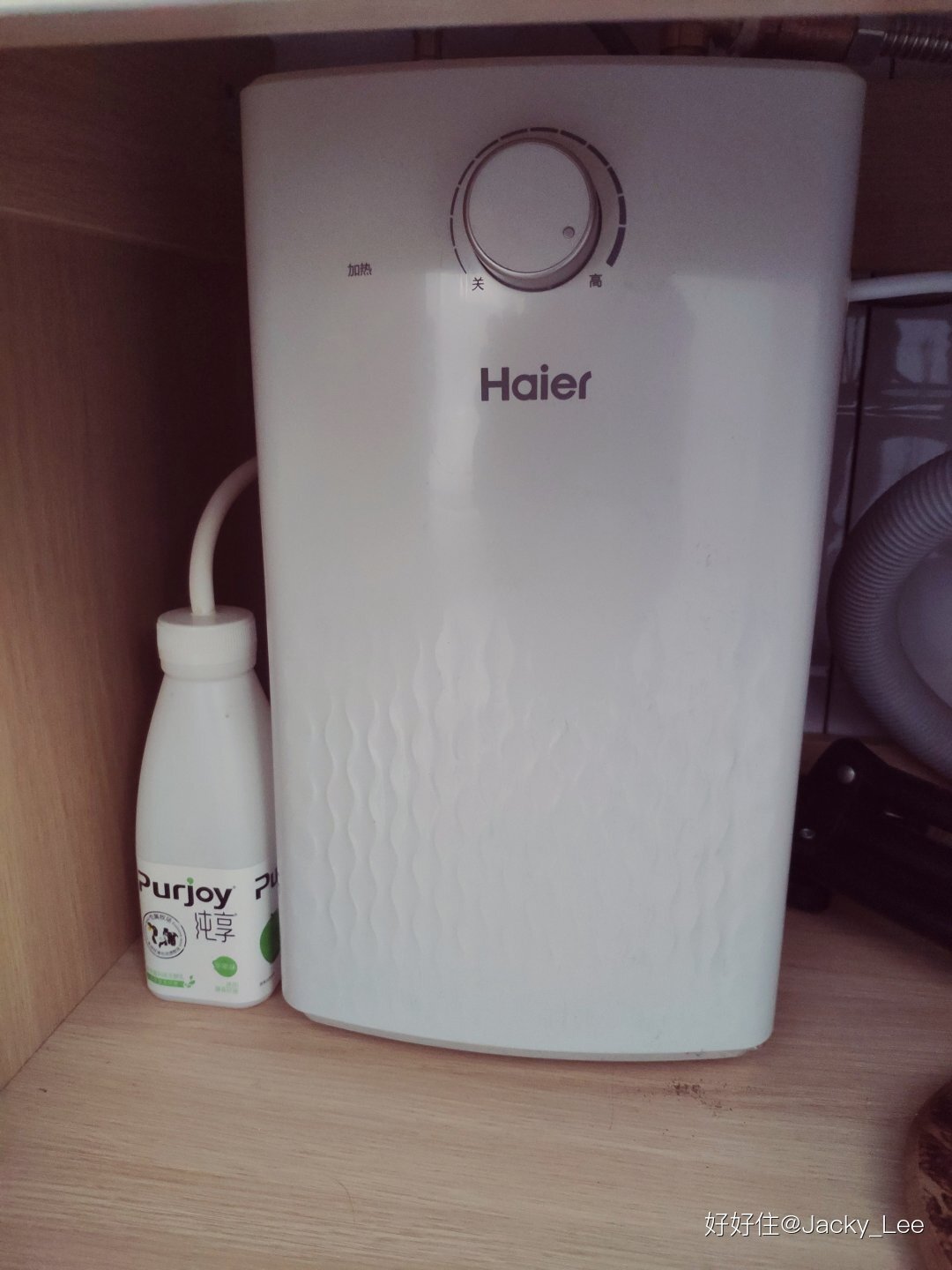 怎么打造一个科技感满满的卧室,如何打造一个满满科技感的家