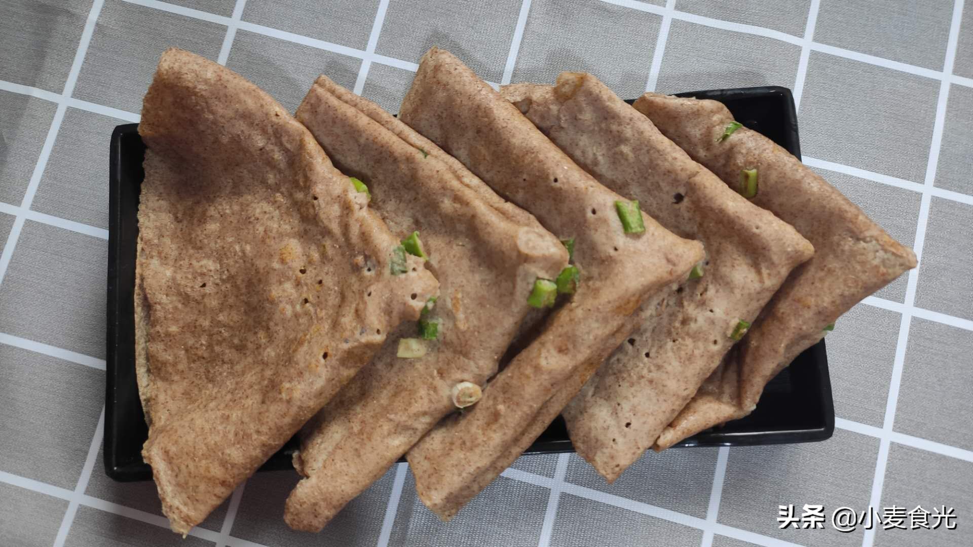 瘦了17斤的宝妈全靠吃，早餐全黑麦煎饼，少油低热量，做法还简单