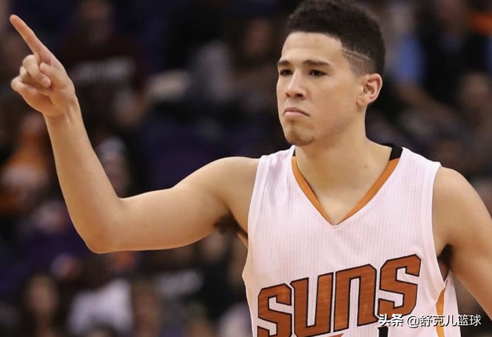 NBA皮肤很白却是黑人的球员：库里这么白也是黑人，格里芬反差大