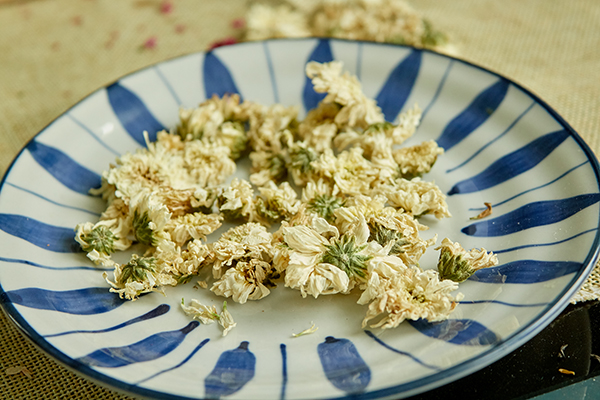 心火肝火胃火旺喝什么茶能降火,肝火胃火心火要吃什么才能去火