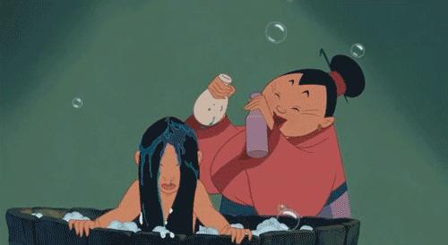 还搞不清“护发素”和“发膜”的区别？用错了发质更糟糕