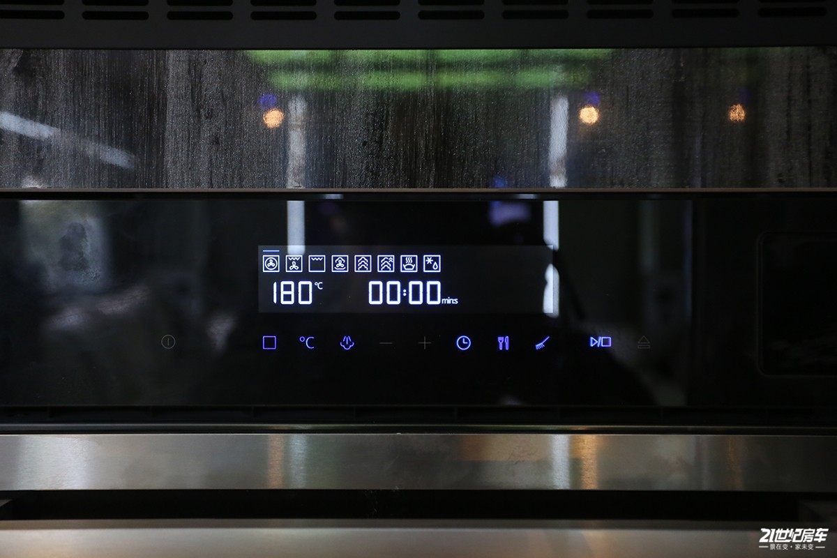 重汽房车汕德卡四驱,man底盘汕德卡