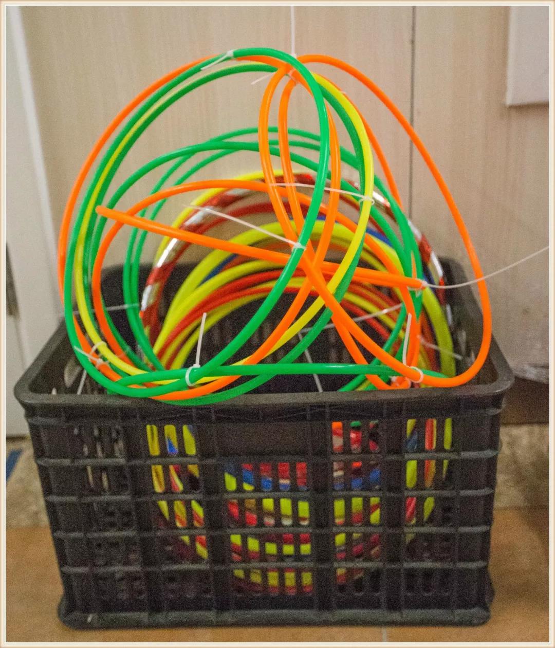 小班寒冷的冬天主题美工区域投放,小班主题我喜欢夏天环境创设要求