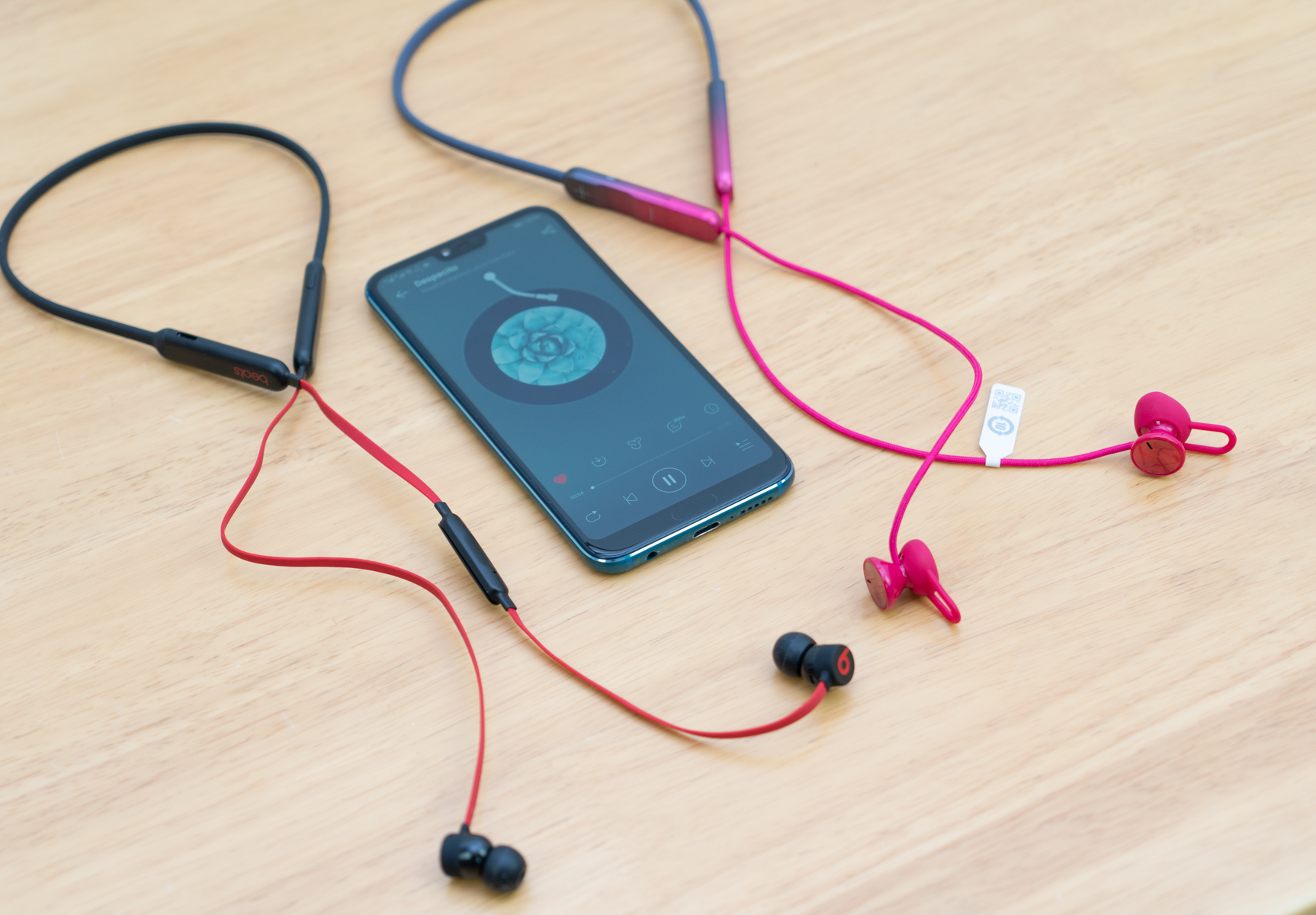 耳机有带闪光的吗,耳机竟然有这么多功能