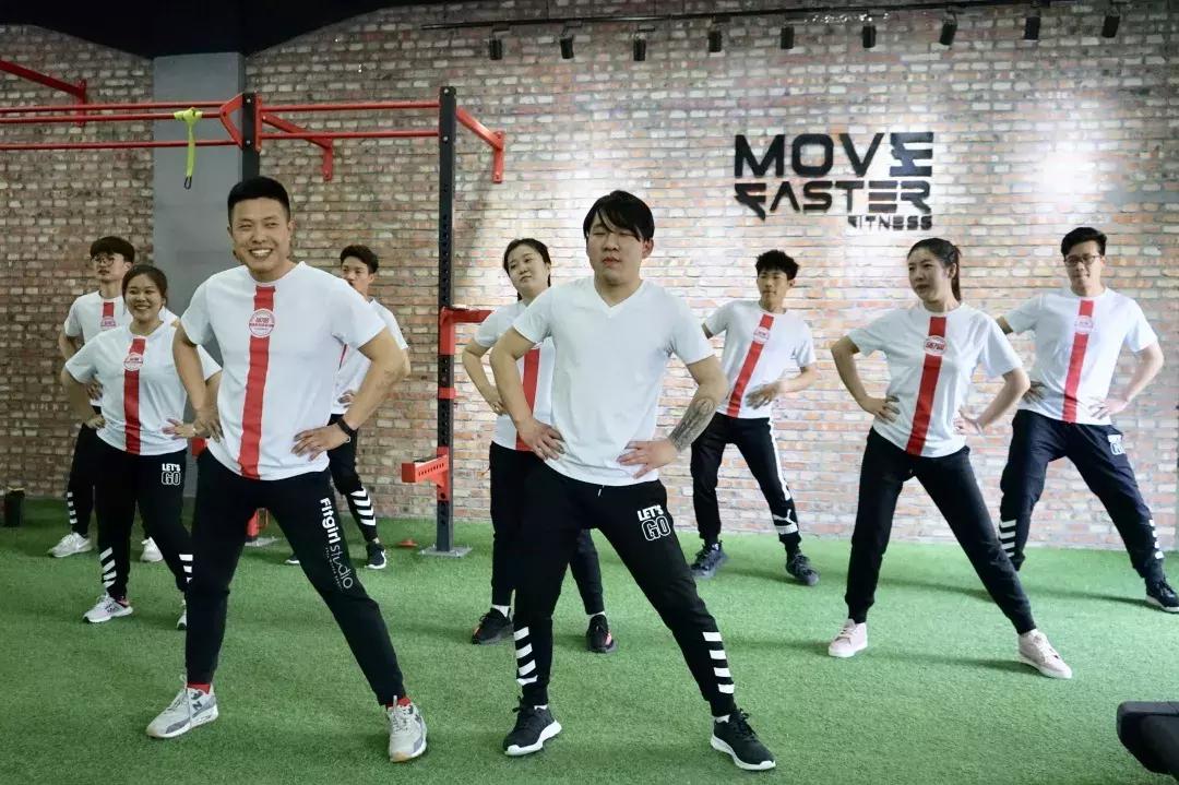 开学季|春风十里，不如与你相遇。湖南健身教练培训长沙校区