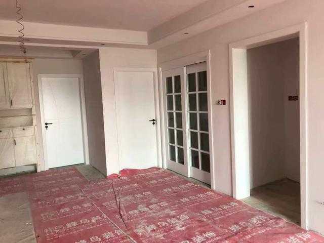 90平简约现代风30万完美入住 (不到5万90后夫妻打造85北欧风新房)