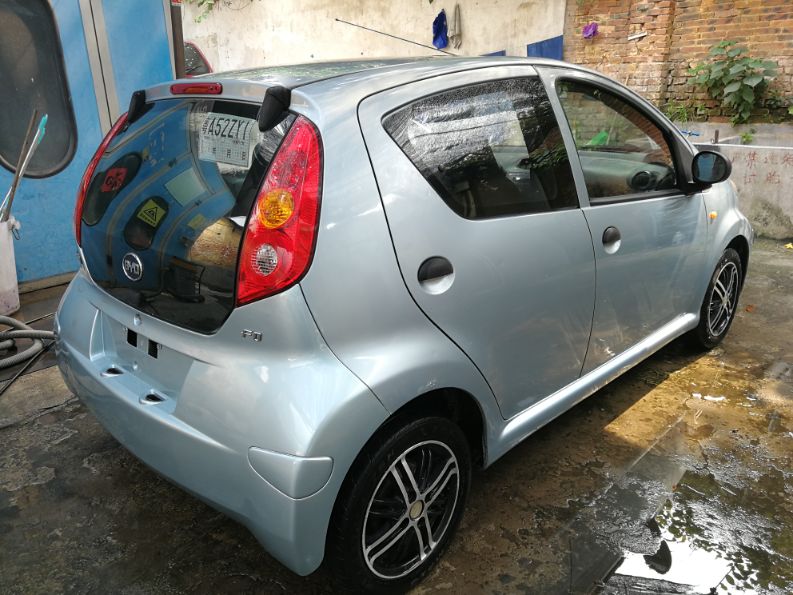 自己动手贴车膜,自己动手贴太阳膜和隔热膜