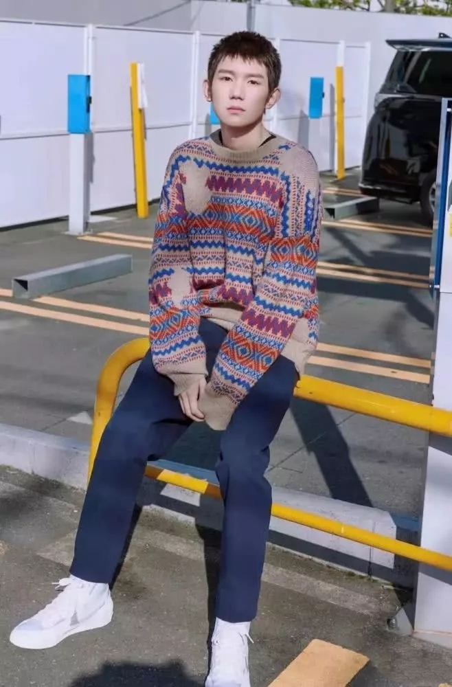 复古提花高级感可外穿,美式复古风冬天怎么穿好看