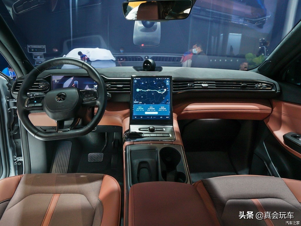 新款蔚来2024款ec6试驾,中型纯电动轿跑suv哪家强