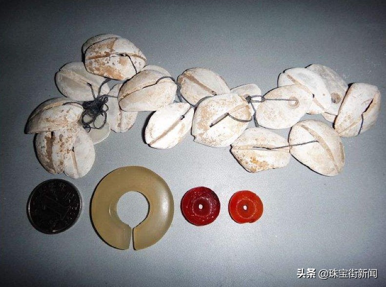 你知道吗，你戴的不止是耳环，还有沧海桑田