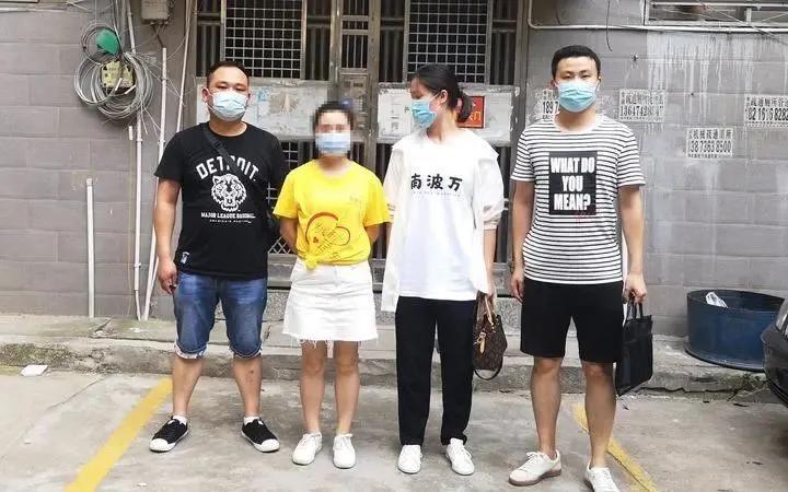 性感美女撕掉“胸部”秒变大叔，画面曝光：别再裸聊了